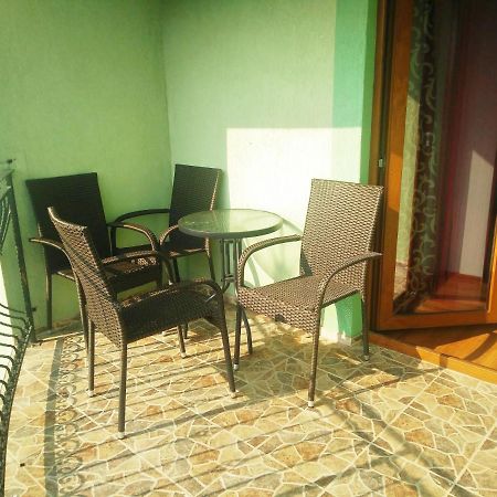 Smb Holiday Apartment Braşov Exteriör bild